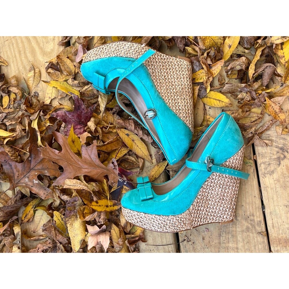 New Vintage Dorothy Perkins Pump Wedges Platform Mary Jane size 3uk 5us blue
